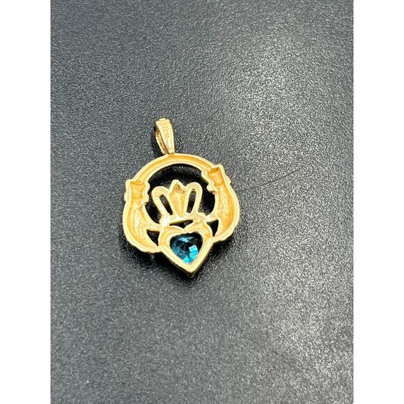 P Signed 10K Yellow Gold Faceted Blue Topaz Heart Irish Claddagh March Pendant - Picture 3 of 8